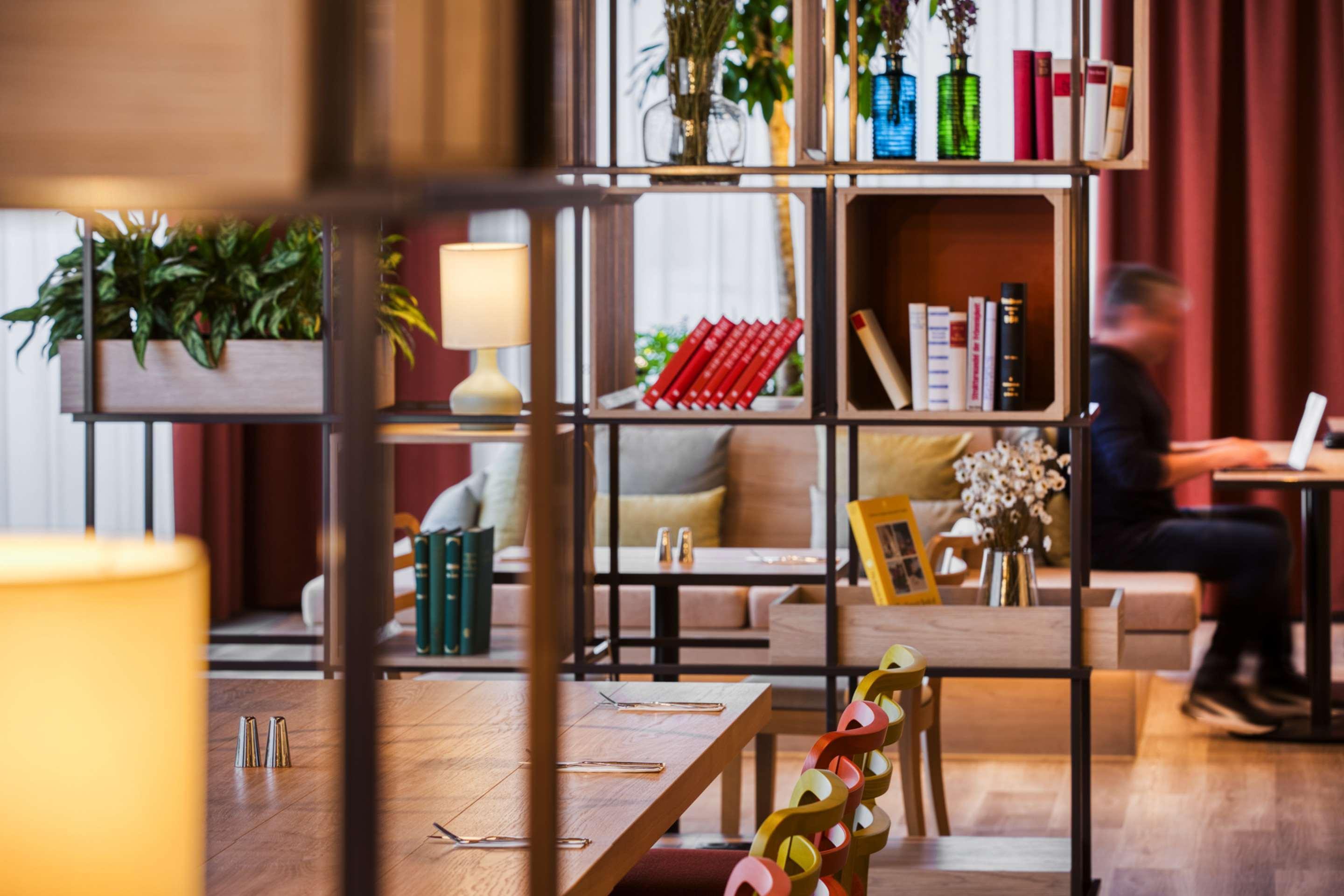 Intercityhotel 4* Wiesbaden